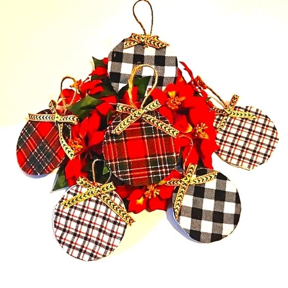 Hand Crafted Upcycled farmhouse decor Christmas hanging ornaments plaid fabric - Picture 3 of 17